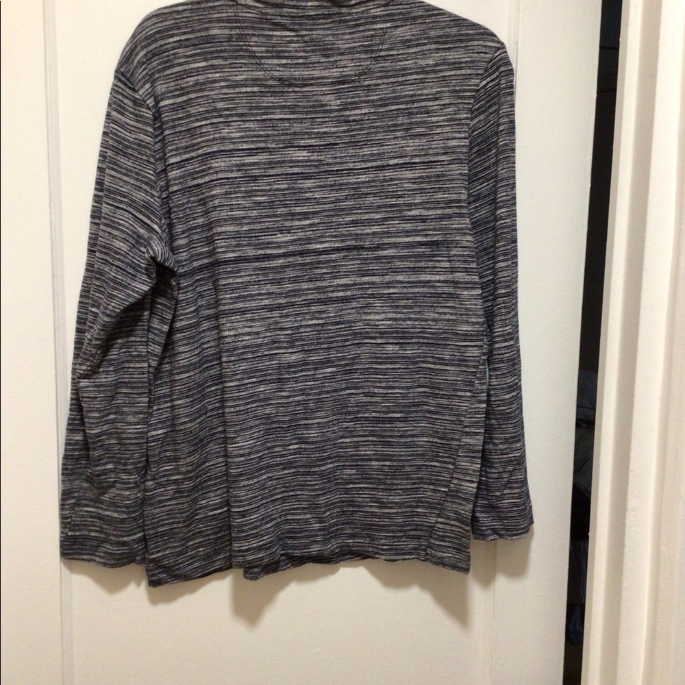 Kenneth Cole Buttoned Crew - Picture 4 of 5